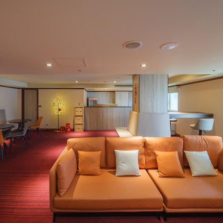 Rich & Free Hotel - Fuzhong 富逸旅趣-板橋府中館 Taipeh Exterior foto